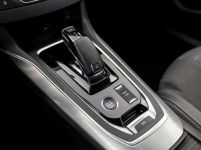 Peugeot 308 SW 1.2 PureTech Sport Automaat (APPLE CARPLAY, GROOT NAVI, 360 CAMERA, ADAPTIVE CRUISE, GETINT GLAS, LEDER, SPORTSTOELEN, PARKEERSENSOREN, KEYLESS, DAB+, NIEUWSTAAT)