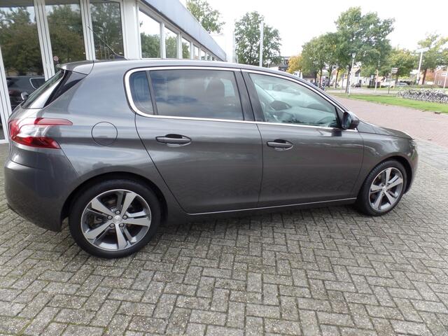 Peugeot 308 1.2 PureTech Allure