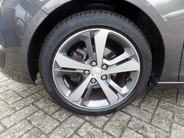 Peugeot 308 1.2 PureTech Allure