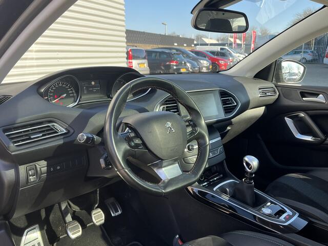 Peugeot 308 SW 1.2 PureTech Tech Edition | Nieuw Binnen! | Pano | Navi | Camera