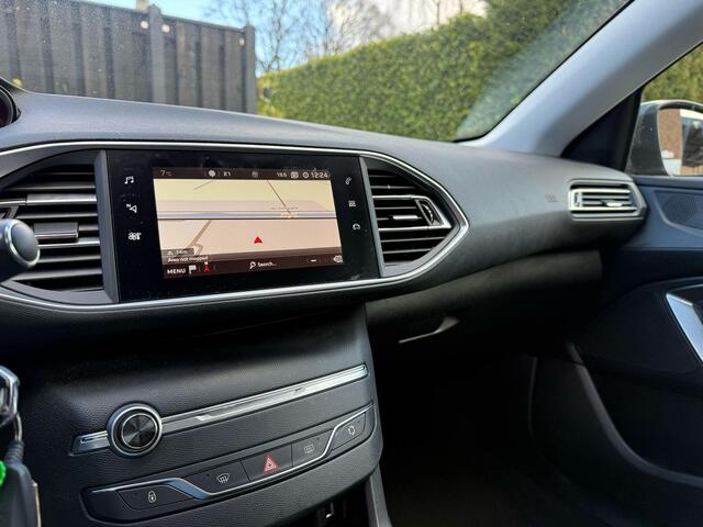Peugeot 308 SW 1.2 PureTech Allure Automaat distributie nieuw