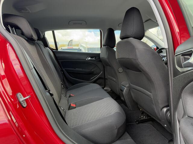 Peugeot 308 1.2 PureTech Active 1e Eigenaar,Navi,Clima,Cruise,Trekhaak,Nieuwe Distributie,Lmv,110pk,Dealer Onderhouden,Apk tot 02-2026