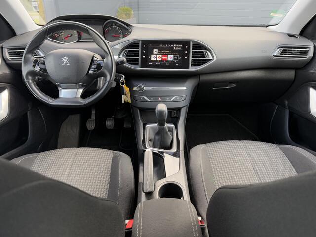 Peugeot 308 1.2 PureTech Active 1e Eigenaar,Navi,Clima,Cruise,Trekhaak,Nieuwe Distributie,Lmv,110pk,Dealer Onderhouden,Apk tot 02-2026