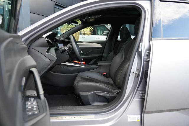 Peugeot 308 SW 1.2 PureTech GT 131pk Panoramadak/Cruise/360Camera