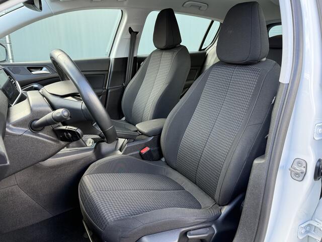 Peugeot 308 BWJ 10-2020 | 111 PK Active Pack CLIMA / TREKHAAK / VIRTUAL COCKPIT / NAVI / LMV / APPLE CARPLAY