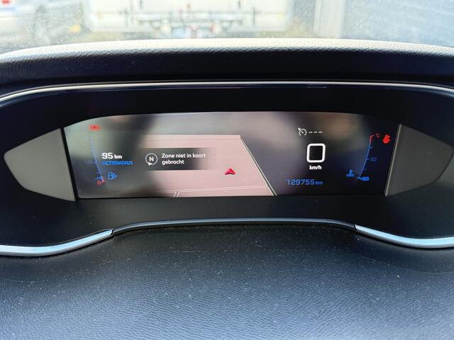 Peugeot 308 BWJ 10-2020 | 111 PK Active Pack CLIMA / TREKHAAK / VIRTUAL COCKPIT / NAVI / LMV / APPLE CARPLAY