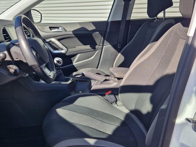 Peugeot 308 SW 1.2 PureTech Style | Nieuw Binnen! | Navi | Cruise | Trekhaak