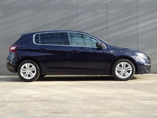 Peugeot 308 1.2 PureTech Allure * PANORAMADAK * CAMERA * PDC !!