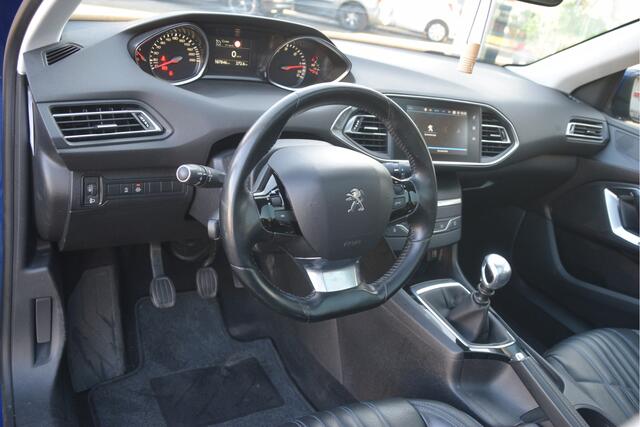 Peugeot 308 SW 1.5 BlueHDi Blue Lease Executive Facelift | BTW auto | Carplay | Pano | DAB | Leer | NAVI | PDC | LMV
