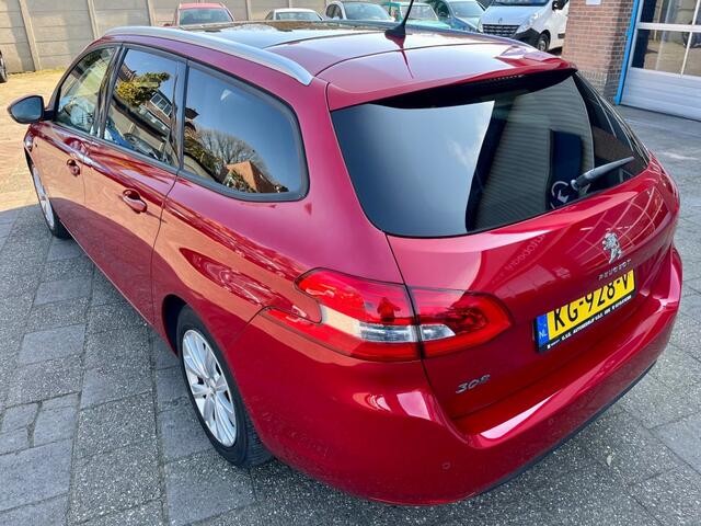 Peugeot 308 1.2 PURETECH STYLE 131PK