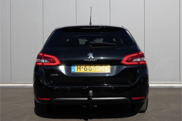 Peugeot 308 SW 1.2 PureTech Blue Lease Executive pano led navi carplay trekhaak