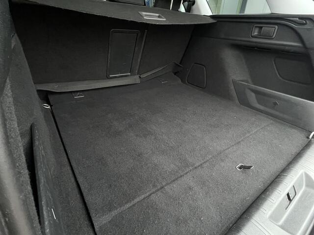 Peugeot 308 SW 1.2 PureTech Allure Panorama dak | Navigatie