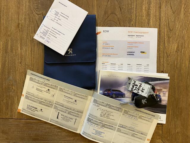 Peugeot 308 SW 1.2 PureTech Blue Lease A/C, CC, Navi, Trekh, nw. APK - Inruil Mogelijk -
