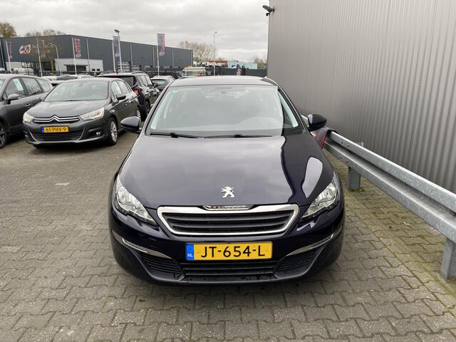 Peugeot 308 SW 1.2 PureTech Blue Lease A/C, CC, Navi, Trekh, nw. APK - Inruil Mogelijk -