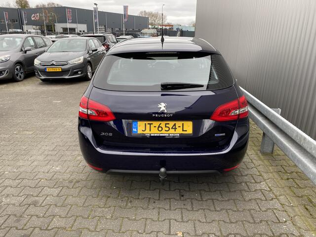Peugeot 308 SW 1.2 PureTech Blue Lease A/C, CC, Navi, Trekh, nw. APK - Inruil Mogelijk -