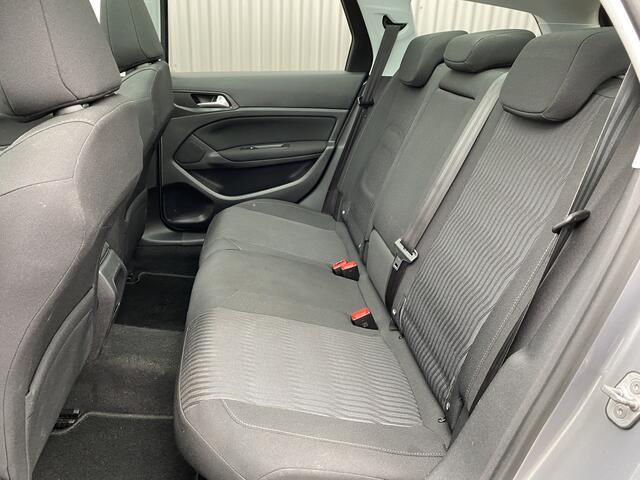 Peugeot 308 SW 1.2 PureTech Blue Lion 159Dkm.NAP, Clima, CC, Pano, PDC v/a, LM, Trekh, nw. APK - Inruil Mogelijk -