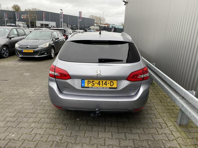 Peugeot 308 SW 1.2 PureTech Blue Lion 159Dkm.NAP, Clima, CC, Pano, PDC v/a, LM, Trekh, nw. APK - Inruil Mogelijk -