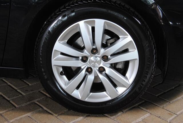 Peugeot 308 1.2 PureTech Style