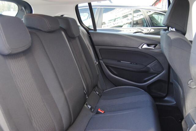 Peugeot 308 1.2 PureTech Style