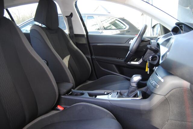 Peugeot 308 1.2 PureTech Style
