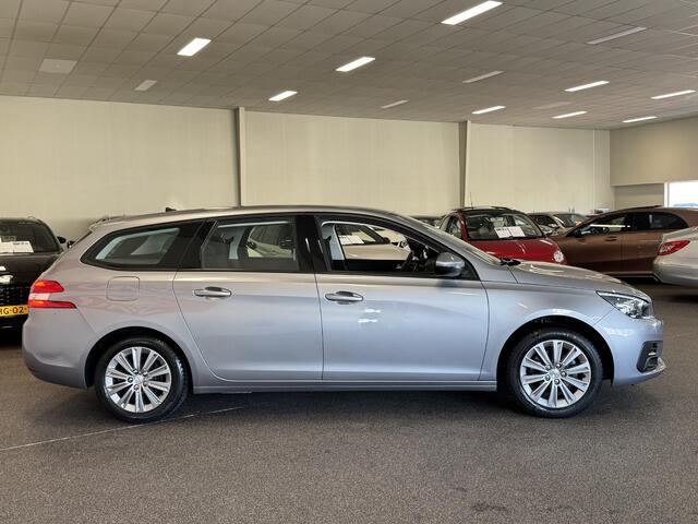 Peugeot 308 SW 1.2 PureTech NAVIGATIE/CAMERA, ECC AIRCO, CRUISE