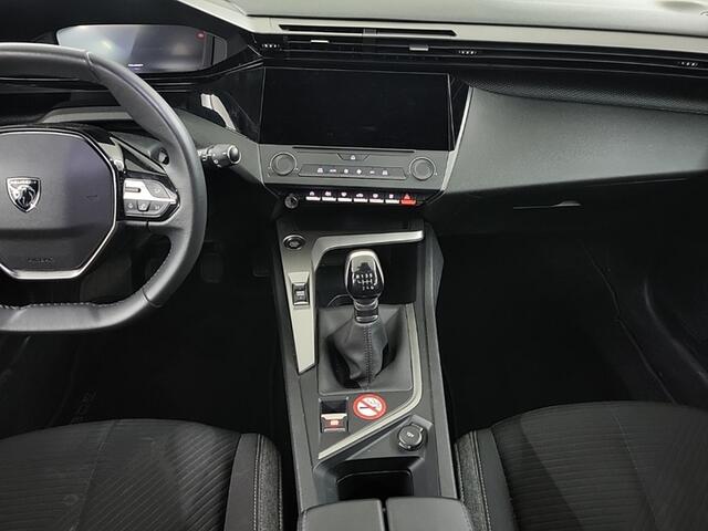 Peugeot 308 SW 1.2 PureTech Active Pack Business (111 PK) 2e-Eig. & Keurig-Onderh. BOVAG-Garantie. NL-Auto. Navigatie/Apple-Carplay/Android-Auto, Cruisecontrol, Head-Up, Keyless-Start, Parkeersensoren, Licht-Zicht-Pakket, Privacy-Glas