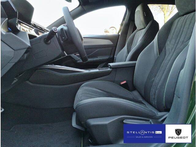 Peugeot 308 1.2 PureTech GT Automaat/Alcantara/Led matrix/Camera.