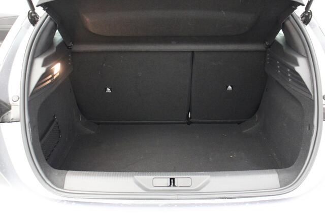 Peugeot 308 1.2 PureTech Active Pack Business - Carplay, Digital Cockpit,