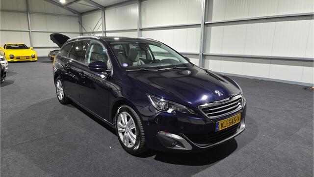 Peugeot 308 SW 1.2 PureTech Blue Lease Premium