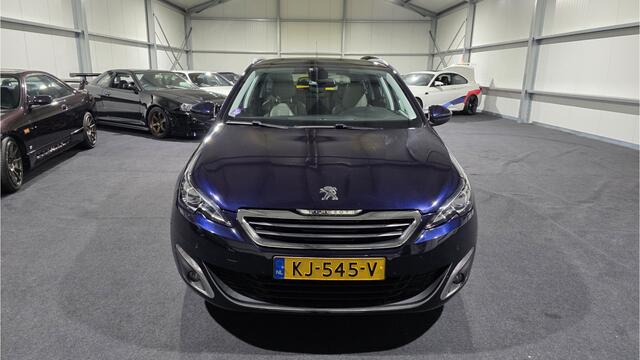 Peugeot 308 SW 1.2 PureTech Blue Lease Premium