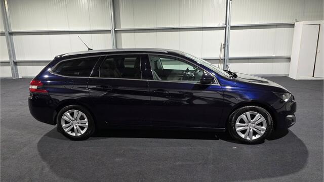 Peugeot 308 SW 1.2 PureTech Blue Lease Premium