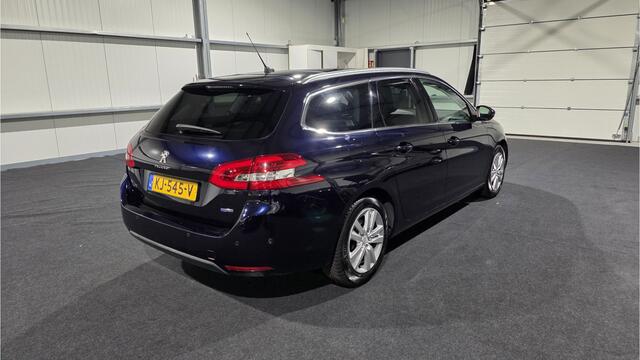 Peugeot 308 SW 1.2 PureTech Blue Lease Premium