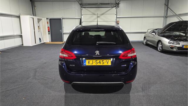 Peugeot 308 SW 1.2 PureTech Blue Lease Premium