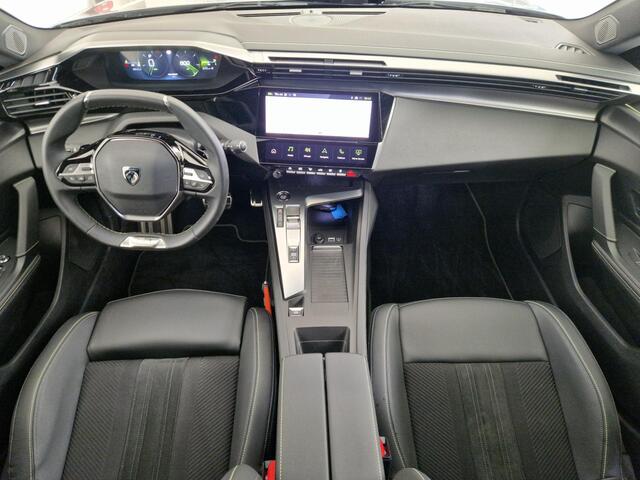 Peugeot 308 SW 1.2 PureTech GT Pack Business Navigatie | Elektrisch verstelbare bestuurdersstoel | Stoelverwarming | Stuurwielverwarming