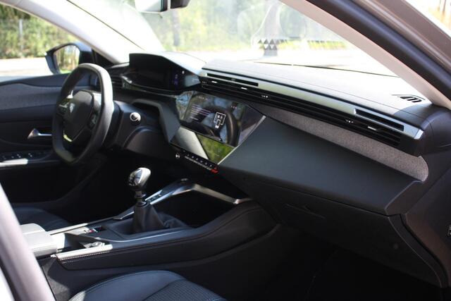 Peugeot 308 1.2 PureTech Allure Pack Business | Camera | keyless | 130 pk