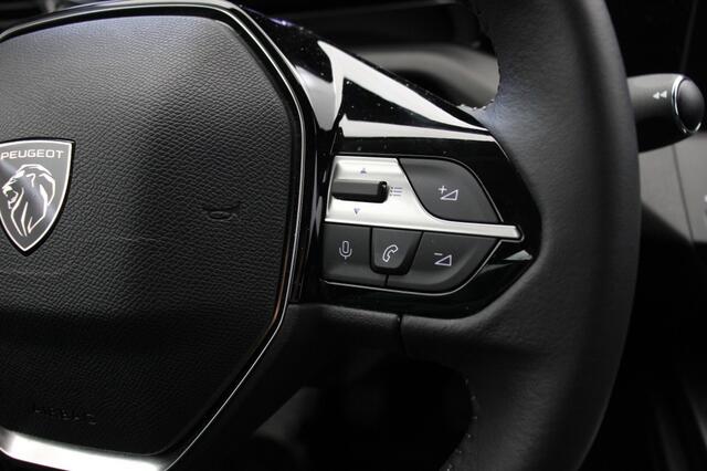 Peugeot 308 1.2 PureTech Active Pack Business - Carplay, Digital Cockpit