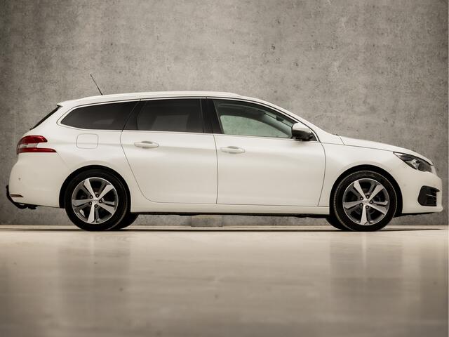 Peugeot 308 SW 1.2 PureTech Sport Automaat (PANORAMADAK, APPLE CARPLAY, STOELVERWARMING, ADAPTIVE CRUISE, SPORTSTOELEN, KEYLESS, GETINT GLAS, TREKHAAK, 360 CAMERA, NIEUWSTAAT)