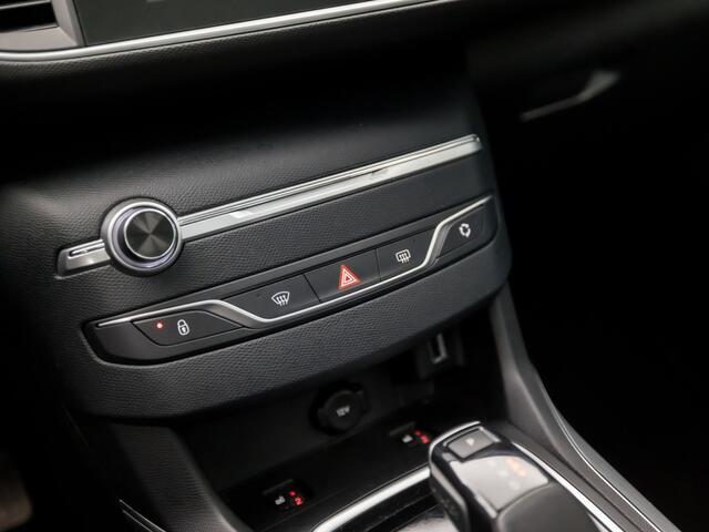 Peugeot 308 SW 1.2 PureTech Sport Automaat (PANORAMADAK, APPLE CARPLAY, STOELVERWARMING, ADAPTIVE CRUISE, SPORTSTOELEN, KEYLESS, GETINT GLAS, TREKHAAK, 360 CAMERA, NIEUWSTAAT)