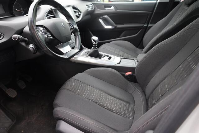 Peugeot 308 SW 1.2 PureTech Allure CAMERA NAVI PANO DAB 2xPDC CRUISE LMV CLIMA KEYLESS NAP