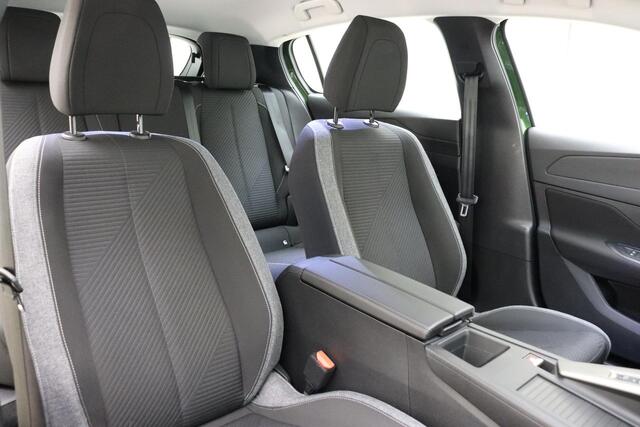 Peugeot 308 1.2 PureTech Active Pack Business Automaat | Adaptive Cruise Control | Navigatie | Climate Control | Stoelverwarming | Full LED