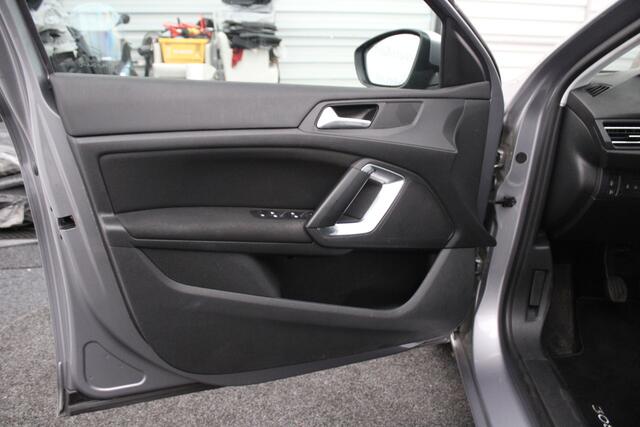 Peugeot 308 1.2 PureTech Blue Lion zeer nette 5-deurs