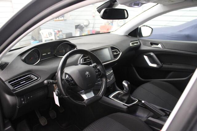 Peugeot 308 1.2 PureTech Blue Lion zeer nette 5-deurs