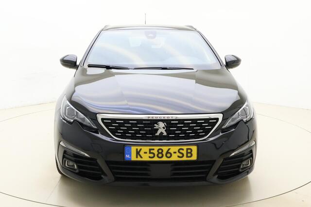 Peugeot 308 SW 1.2 PureTech GT 130 PK | Handgeschakeld | Trekhaak | VOL opties | Glazen dak | Camera | Parkeersensor | Start/stop | Navigatie | 1e eigenaar