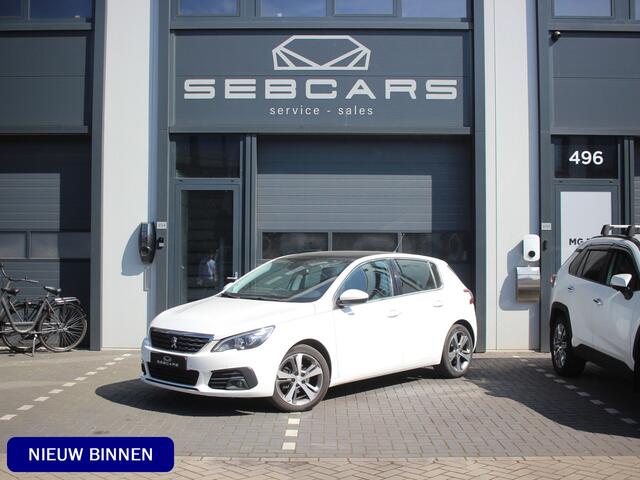 Peugeot 308 1.2 PureTech Allure CARPLAY, PANO, AUTOMAAT