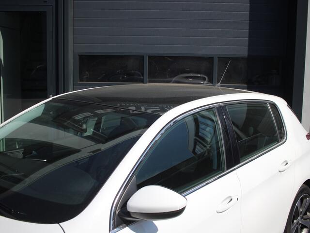 Peugeot 308 1.2 PureTech Allure CARPLAY, PANO, AUTOMAAT