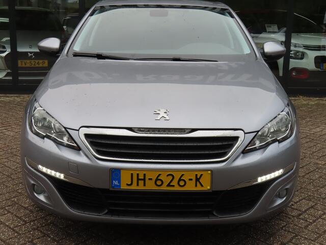 Peugeot 308 1.2 PureTech Style*Navi*ECC*EXPORT*