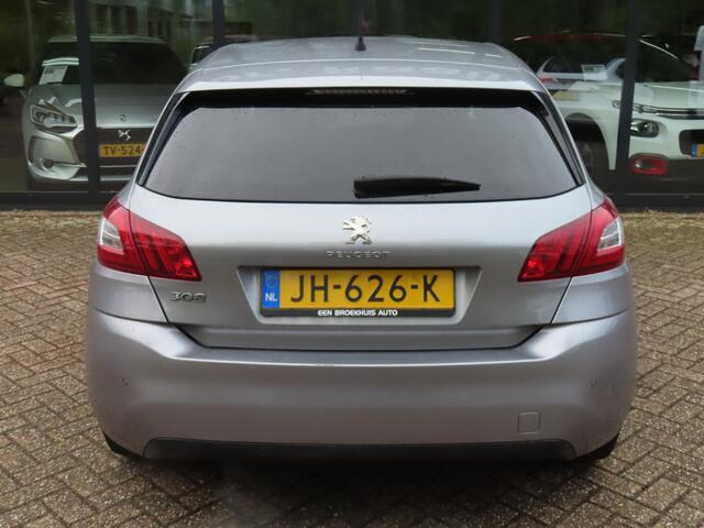 Peugeot 308 1.2 PureTech Style*Navi*ECC*EXPORT*