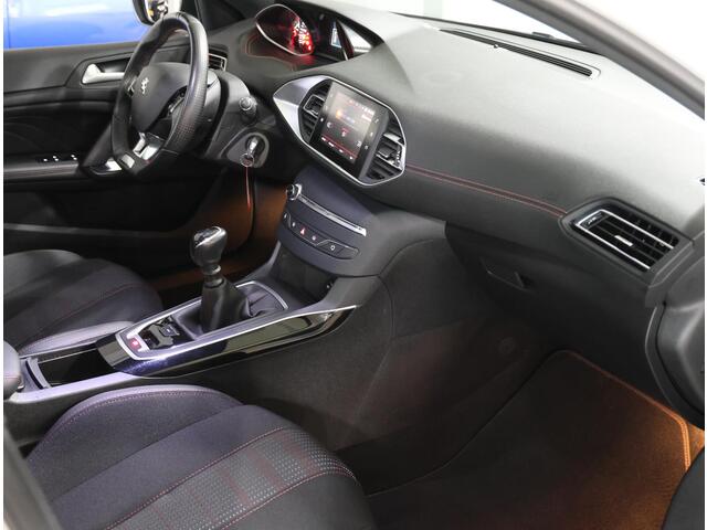 Peugeot 308 SW 130pk HDI GT-Line | 1ste eigenaar | 18"LMV | Glazen dak | Camera | LED