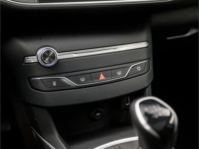 Peugeot 308 SW 1.2 PureTech Sport (PANORAMADAK, APPLE CARPLAY, GROOT NAVI, DENON AUDIO, KEYLESS, LEDER, SPORTSTOELEN, 360 CAMERA, CRUISE, NIEUWE APK, NIEUWSTAAT)