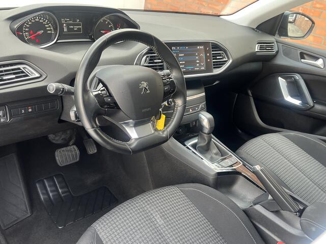 Peugeot 308 PureTech 130 Blue Lease Premium | Stoelverwarming | Carplay/Android Auto |